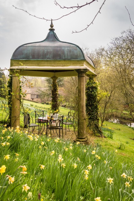 Роскошный отель сети Cotswolds millhouse на окраине английской деревни Буртон-он-зе-Уотер Роскошный отель сети Cotswolds millhouse на окраине английской деревни Буртон-он-зе-Уотер