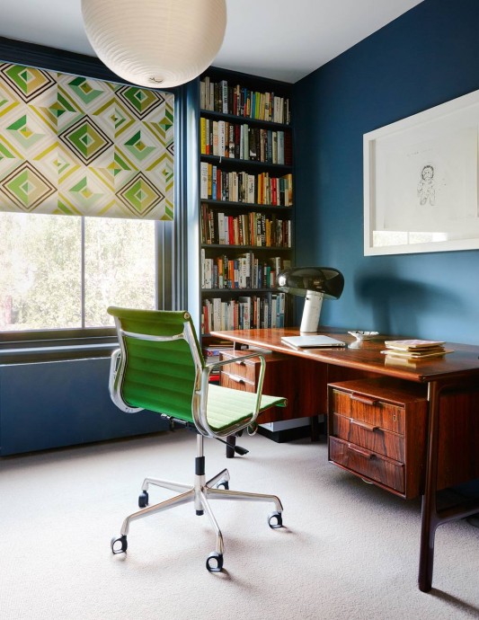 Модернистская мебель, скандинавский и французский текстиль в доме дизайнера Сьюзи Худлесс