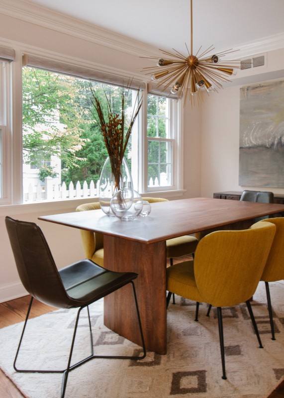 Коттедж, оформленный в нейтральных тонах Коттедж, оформленный в нейтральных тонах