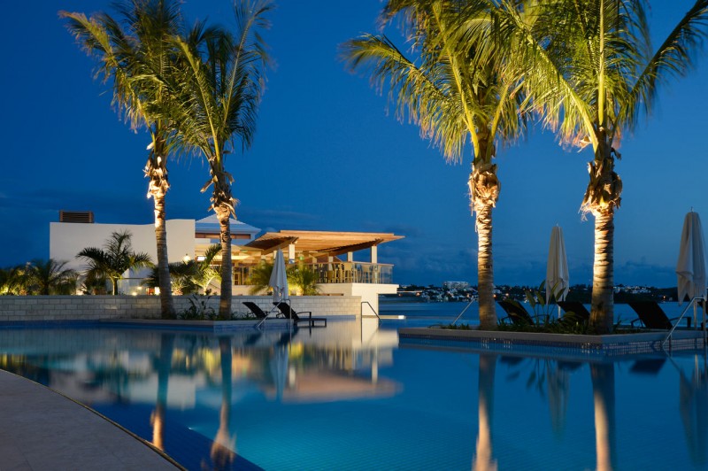 Отель Hamilton Princess & Beach Club на Бермудских островах