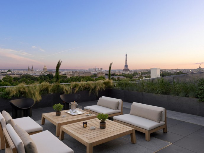 Пентхаус на крыше парижского отеля Le Meurice