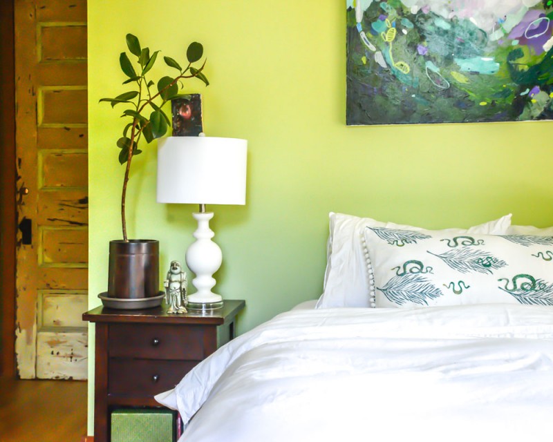 Эклектичный интерьер коттеджа в Александрии, штат Вирджиния