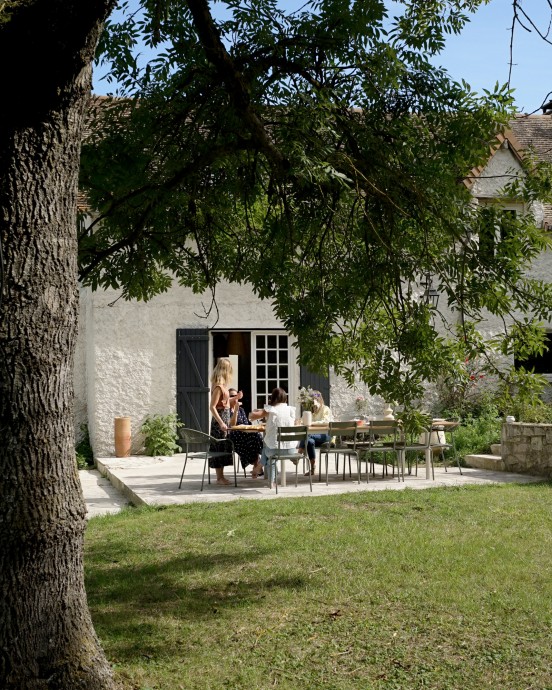 Загородный дом во французской деревушке в часе езды от Парижа