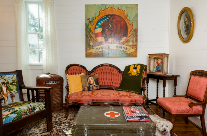 Летний дом творческой пары Тодда Сандерса и Сары Томпсон в Остине, штат Техас