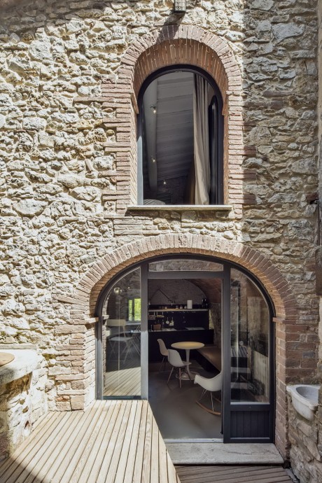 Двухуровневая квартира площадью 35 м2 в Тоскане, Италия