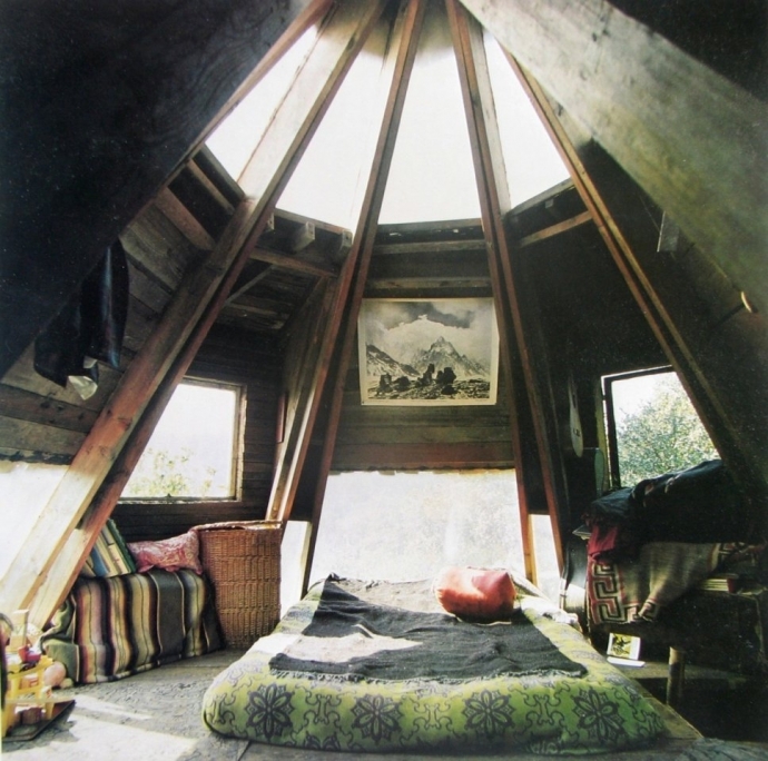 Спальня под крышей