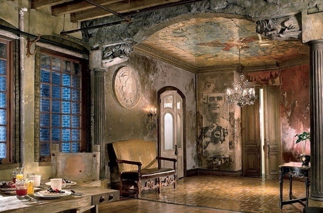 Богемный и роскошный лофт в Нью-Йорке актера Джерарда Батлера.