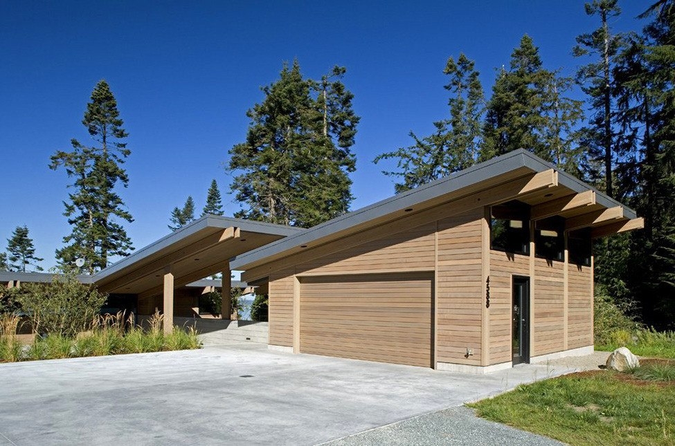 Загородный дом на берегу залива в штате Вашингтон