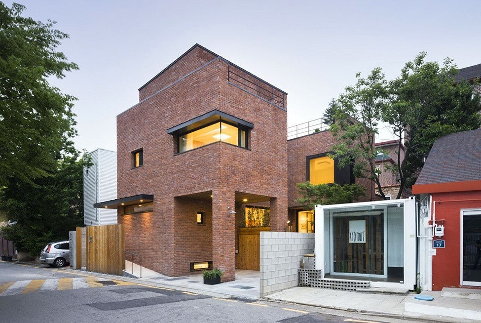 Простой и лаконичный дом в Сеуле Простой и лаконичный дом в Сеуле