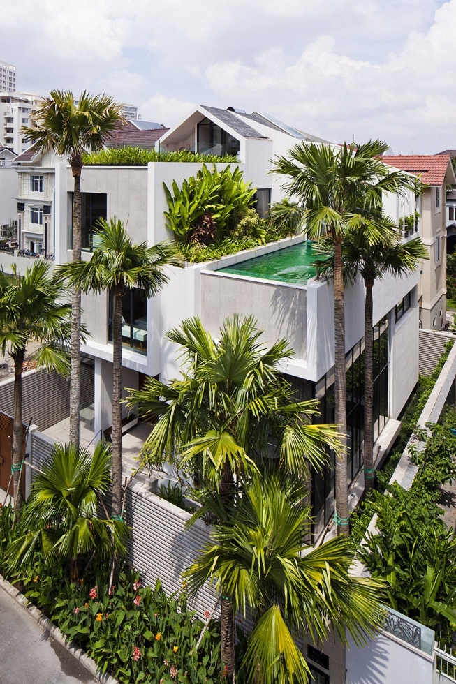 Дом с бассейном на крыше в Хошимине Дом с бассейном на крыше в Хошимине