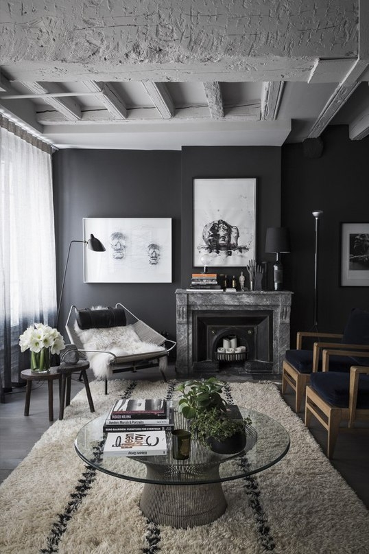 Потрясающие апартаменты в черном в Лионе