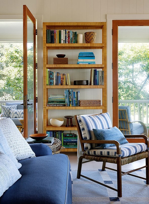 Оттенки синего в интерьере дома в Калифорнии по проекту Mark D. Sikes Оттенки синего в интерьере дома в Калифорнии по проекту Mark D. Sikes