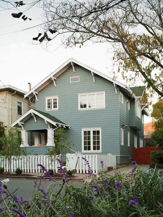 Уютный домик в светлых тонах