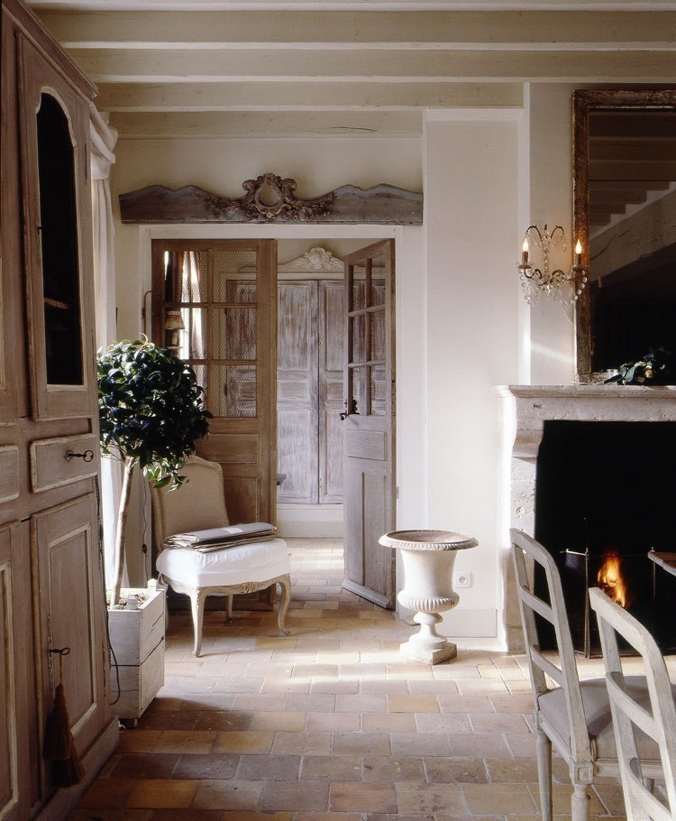 Дом в пригороде Парижа