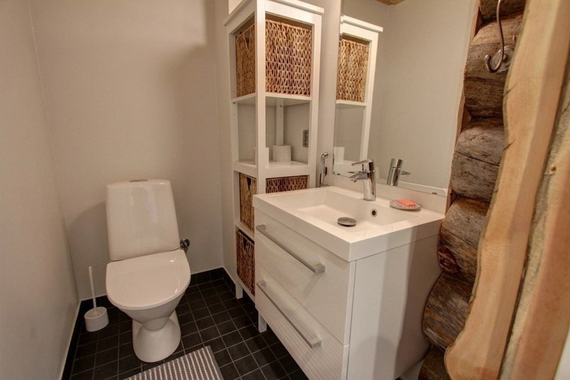 Деревянный милый домик