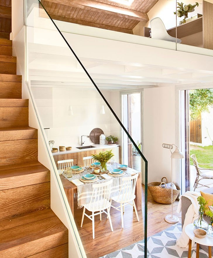 Небольшой уютный дом площадью 70 кв. м в Барселоне Небольшой уютный дом площадью 70 кв. м в Барселоне