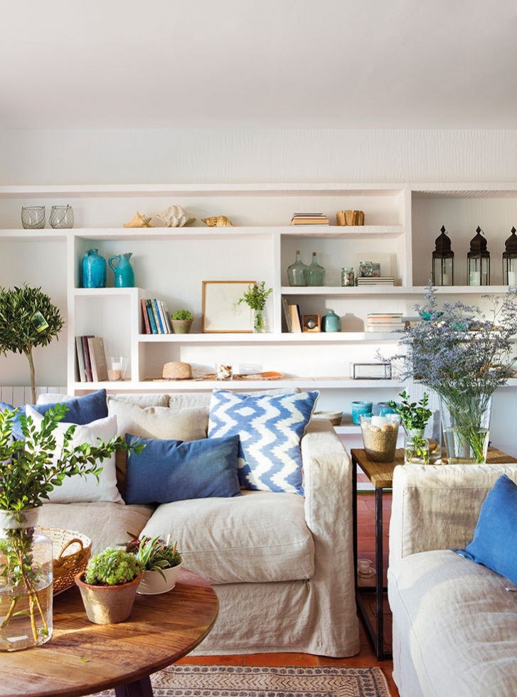 Дом, окна которого выходят на прекрасный песчаный пляж в Испании Дом, окна которого выходят на прекрасный песчаный пляж в Испании