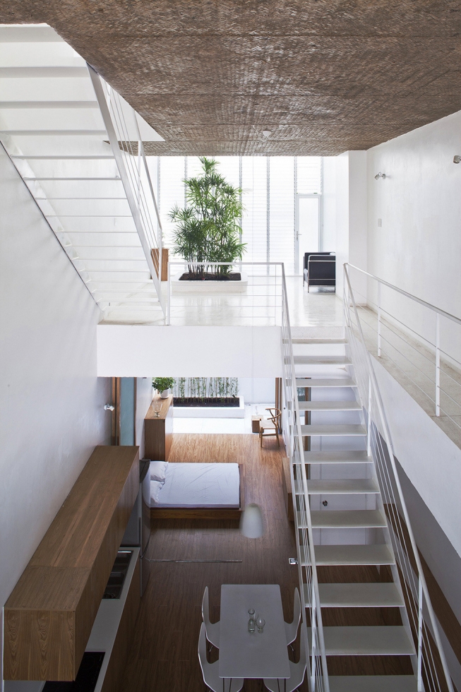 Светлый дом с живой растительностью в Хошимине Светлый дом с живой растительностью в Хошимине