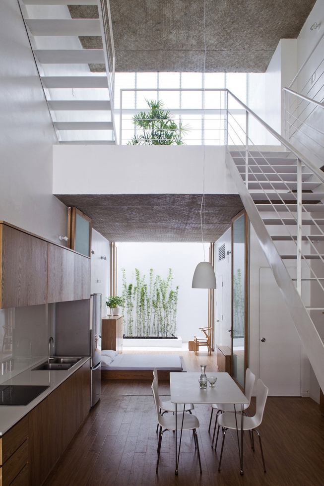 Светлый дом с живой растительностью в Хошимине Светлый дом с живой растительностью в Хошимине