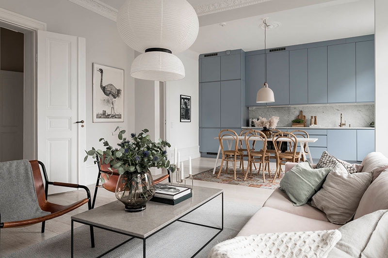 Нежные пастельные тона и много воздуха: красивая квартира в Стокгольме