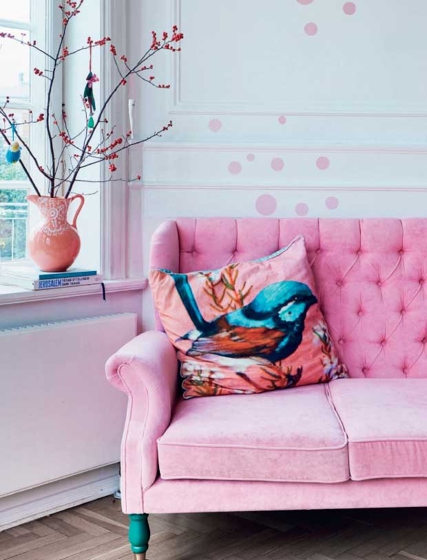 Разноцветный интерьер дома