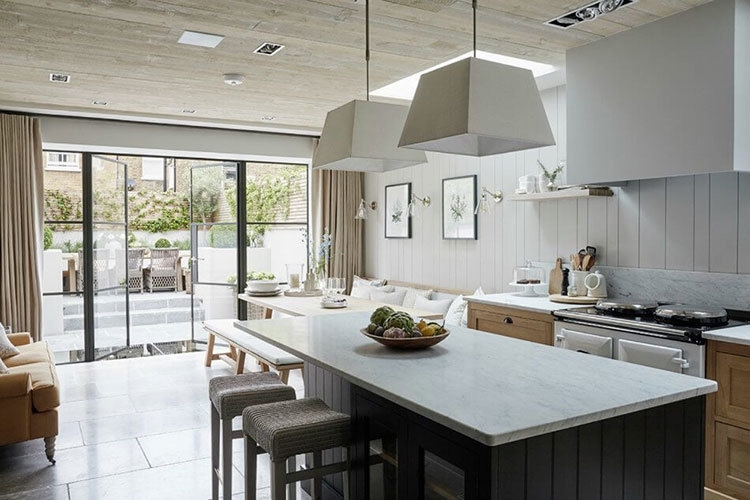 Атмосфера загородного дома в лондонском таунхаусе