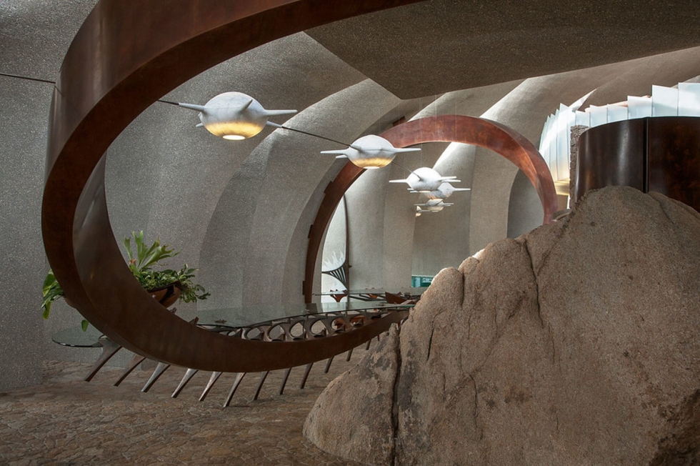 Космический дом в деревне Джошуа становится частью ландшафта калифорнийской пустыни