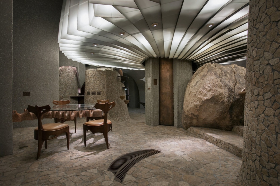 Космический дом в деревне Джошуа становится частью ландшафта калифорнийской пустыни