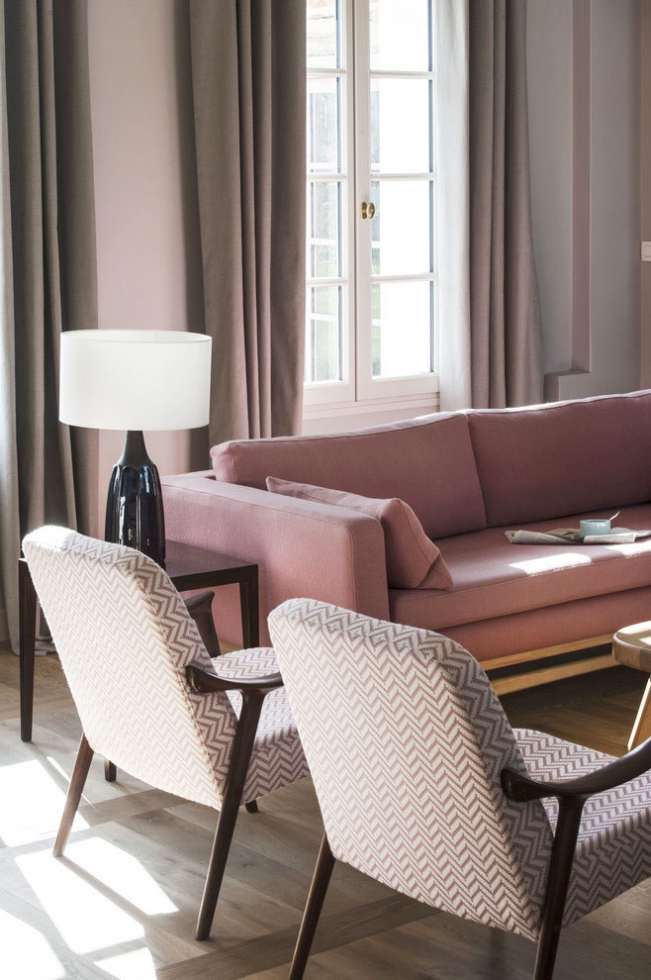 Очаровательный небольшой коттедж во Франции Очаровательный небольшой коттедж во Франции