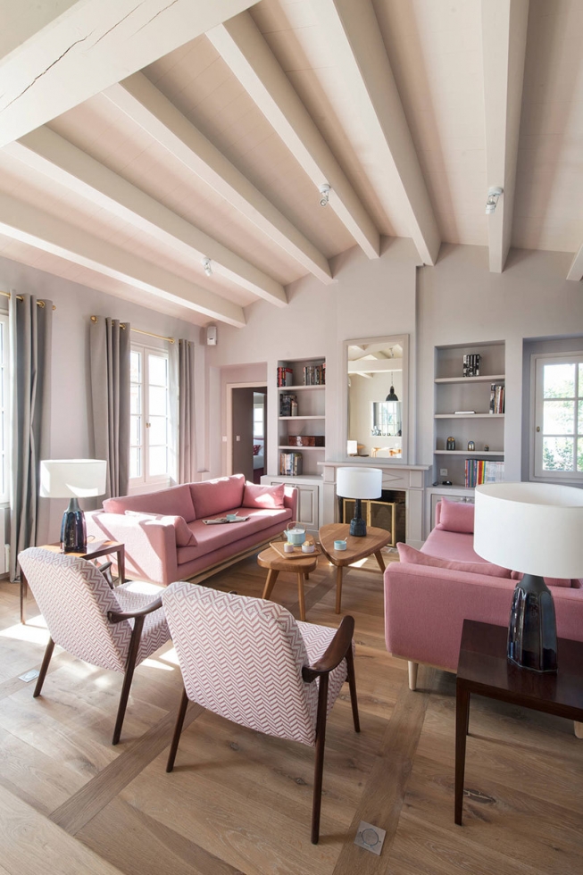 Очаровательный небольшой коттедж во Франции Очаровательный небольшой коттедж во Франции