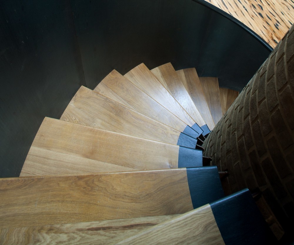 Дом с винтовой лестницей в Англии