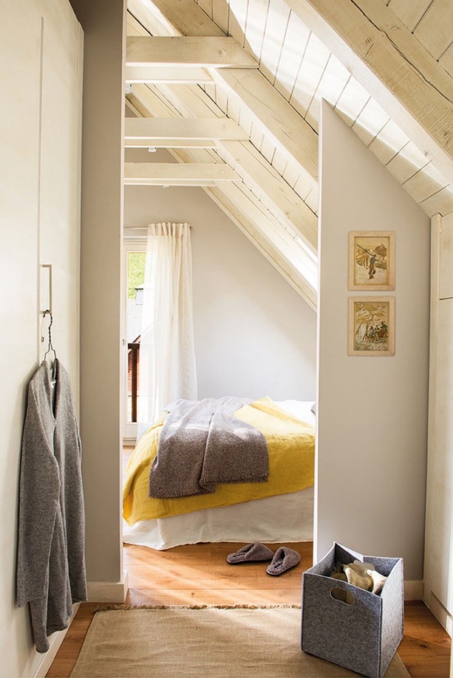 Небольшой дом со светлыми интерьерами в Пиренеях