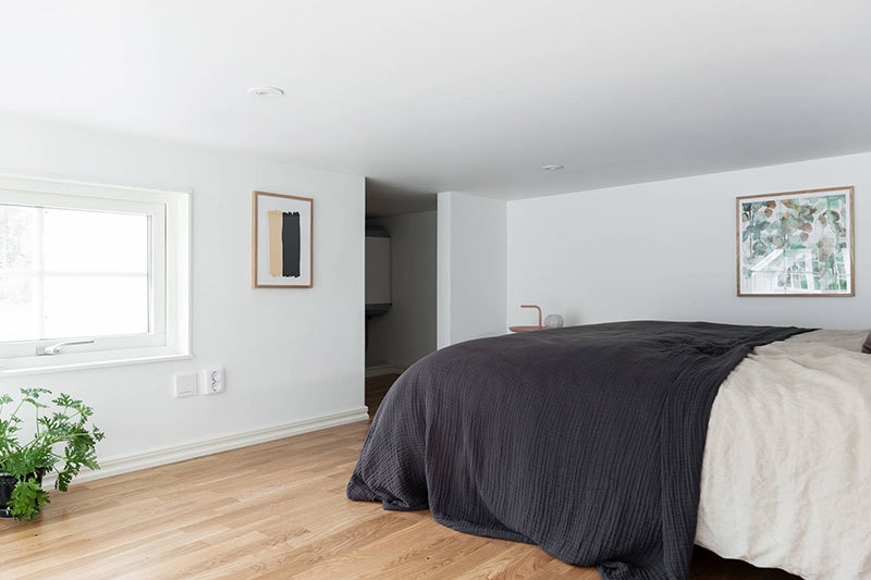 Крошечный, зато свой — очень маленький дом в Швеции (33 кв. м)