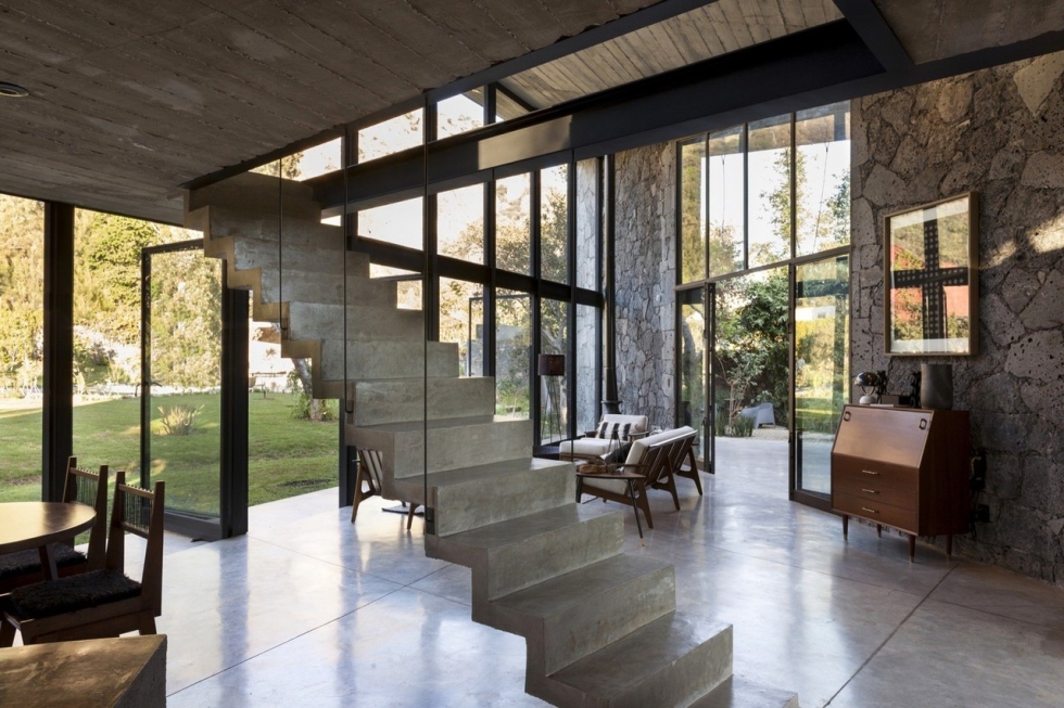 Дом в предместье Тепостлана