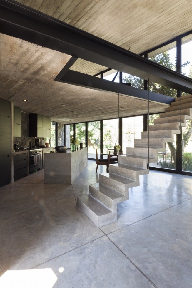 Дом в предместье Тепостлана