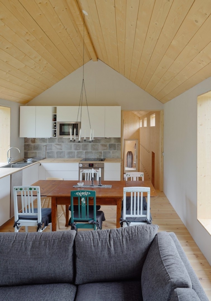 Современный дом из дерева в Швеции