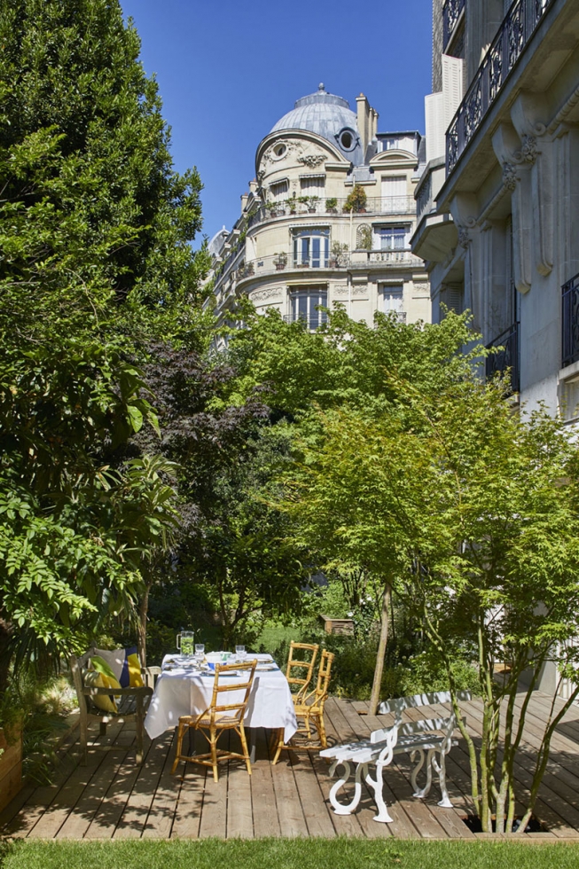 Французский шарм и эклектика: апартаменты в Париже
