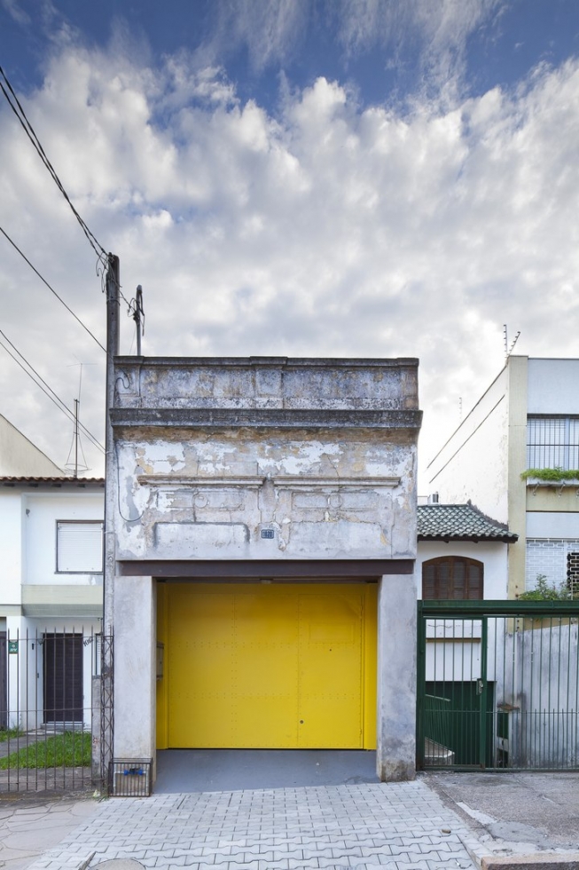 Лофт внутри гаража в Бразилии